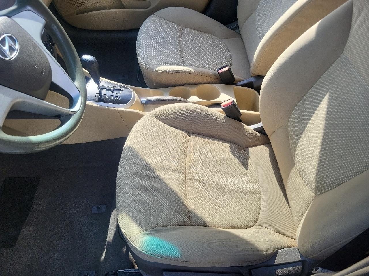 Hyundai Accent 4dr Sdn Auto GLS 2014