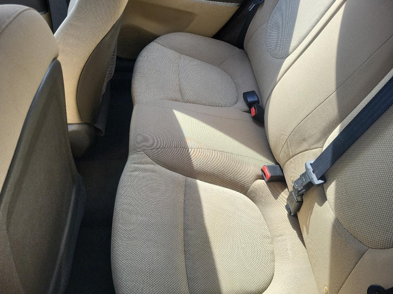 Hyundai Accent 4dr Sdn Auto GLS 2014