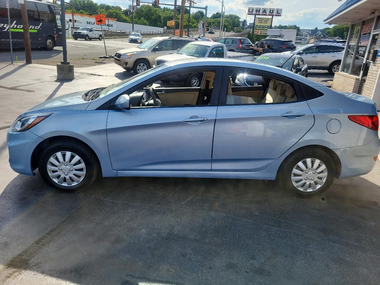 Hyundai Accent 4dr Sdn Auto GLS 2014