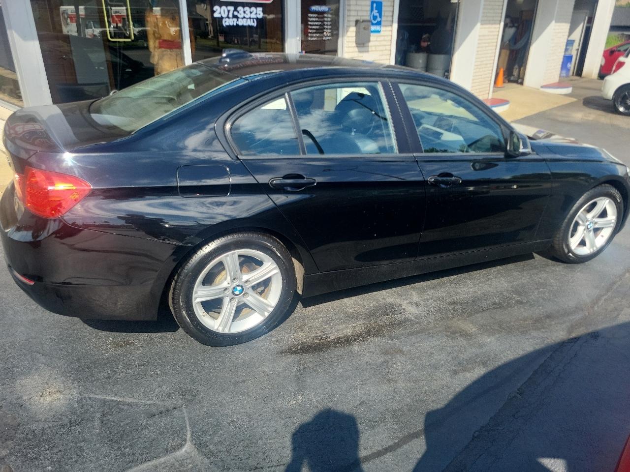 BMW 3 Series 4dr Sdn 320i xDrive AWD 2015