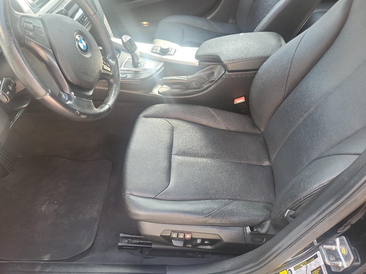 BMW 3 Series 4dr Sdn 320i xDrive AWD 2015