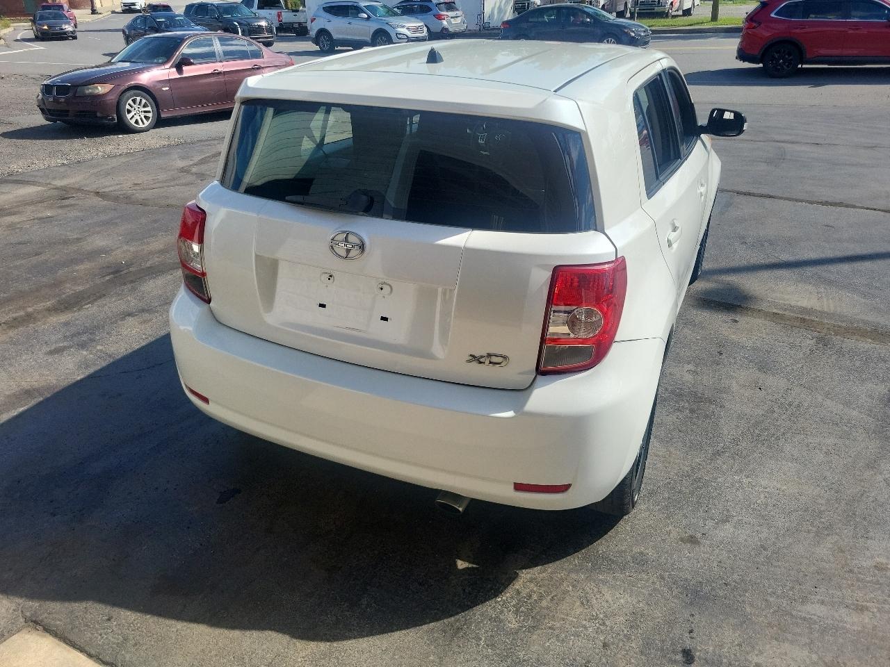 Scion xD 5dr HB Man (Natl) 2012