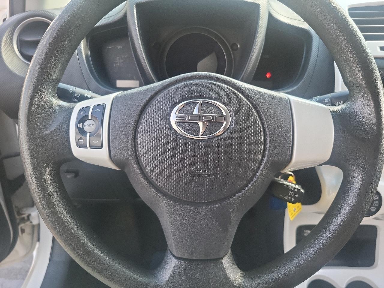 Scion xD 5dr HB Man (Natl) 2012