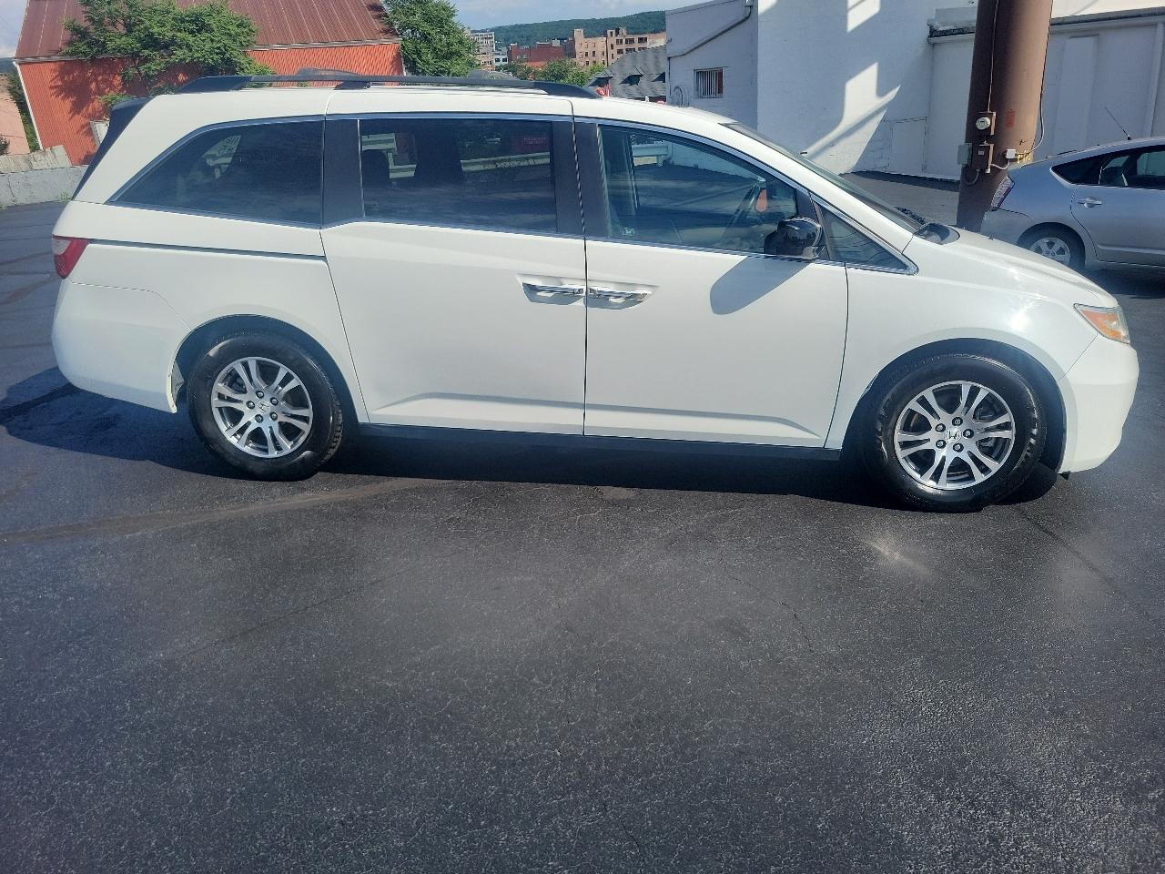 Honda Odyssey 5dr EX-L 2012
