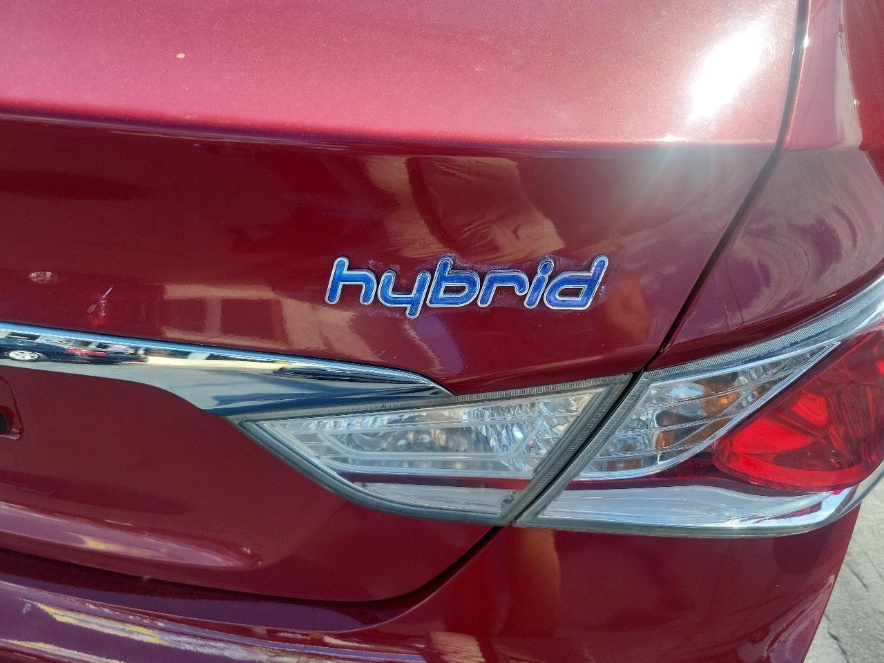 Hyundai Sonata Hybrid 4dr Sdn 2015
