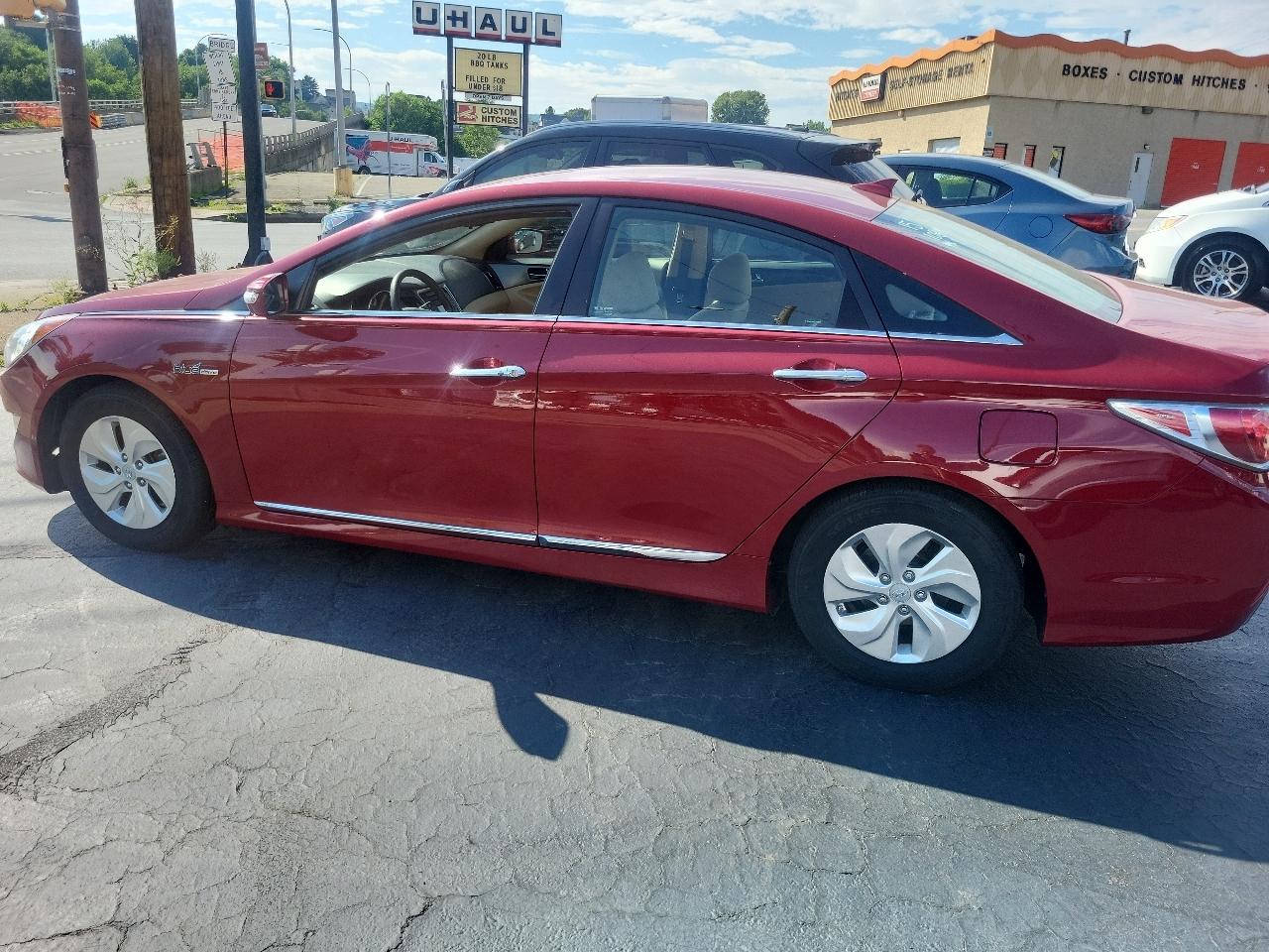 Hyundai Sonata Hybrid 4dr Sdn 2015