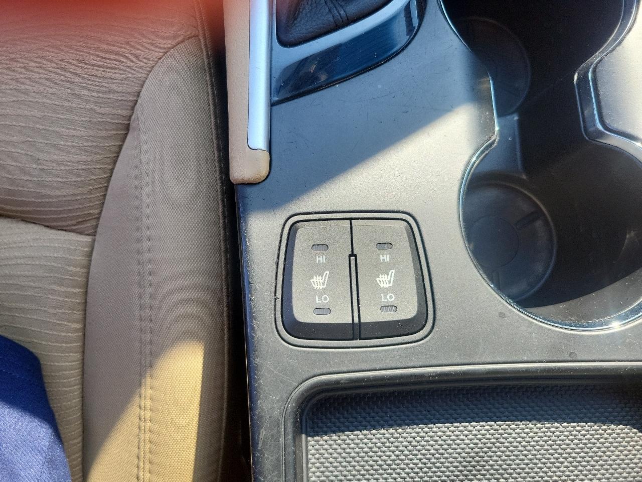 Hyundai Sonata Hybrid 4dr Sdn 2015