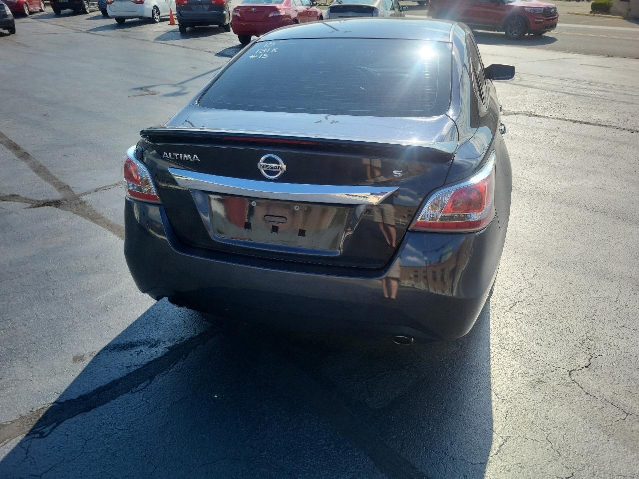 Nissan Altima 4dr Sdn I4 2.5 S 2015