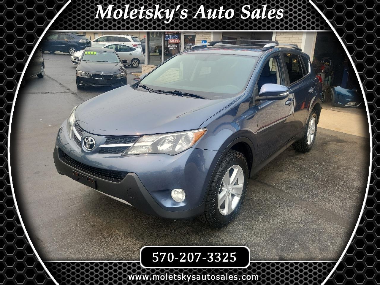 Toyota RAV4 AWD 4dr XLE (Natl) 2013