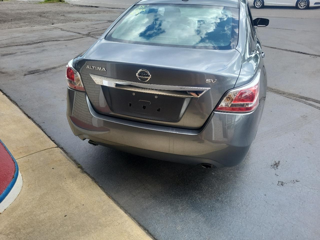 Nissan Altima 4dr Sdn I4 2.5 SV 2015