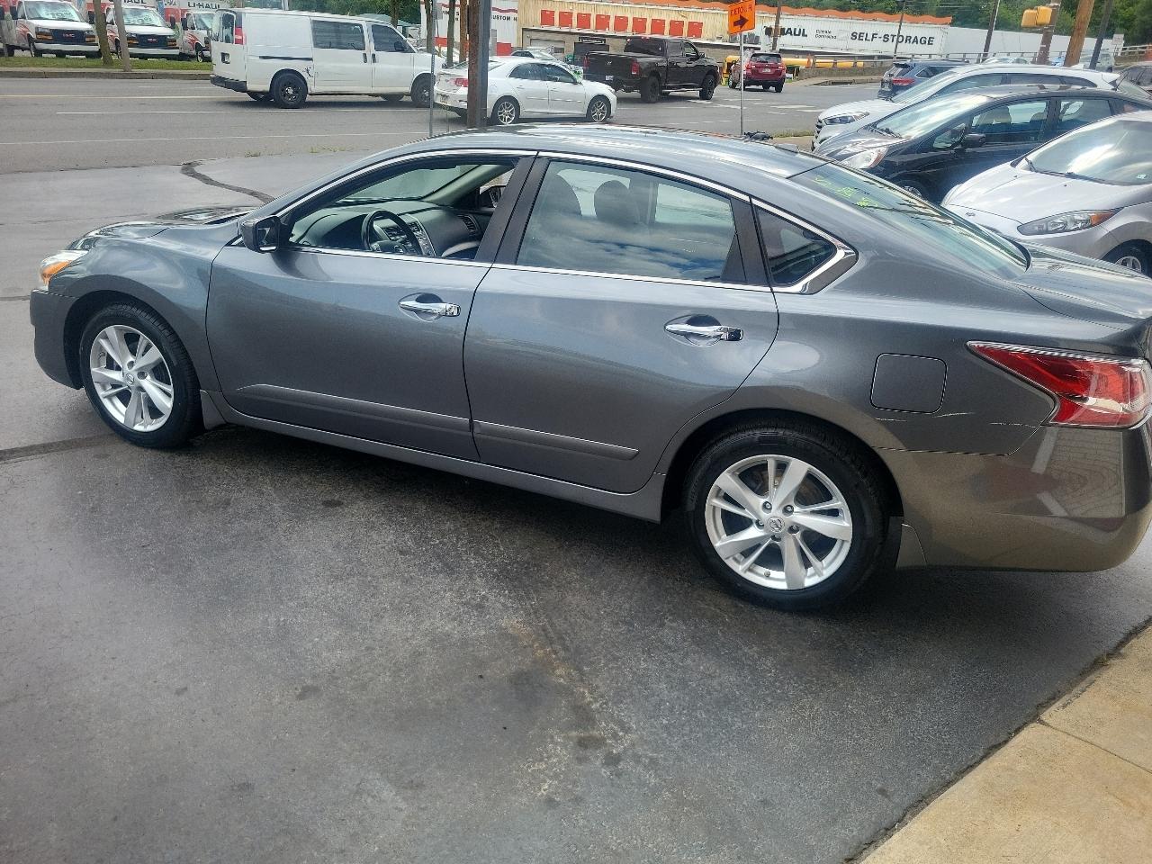 Nissan Altima 4dr Sdn I4 2.5 SV 2015