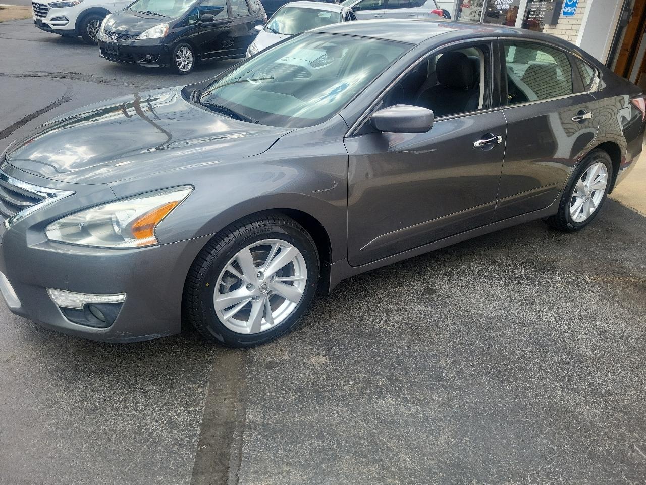Nissan Altima 4dr Sdn I4 2.5 SV 2015