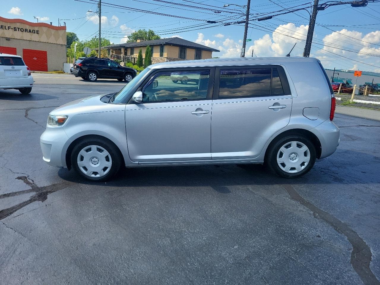 Scion xB 5dr Wgn Man (Natl) 2009