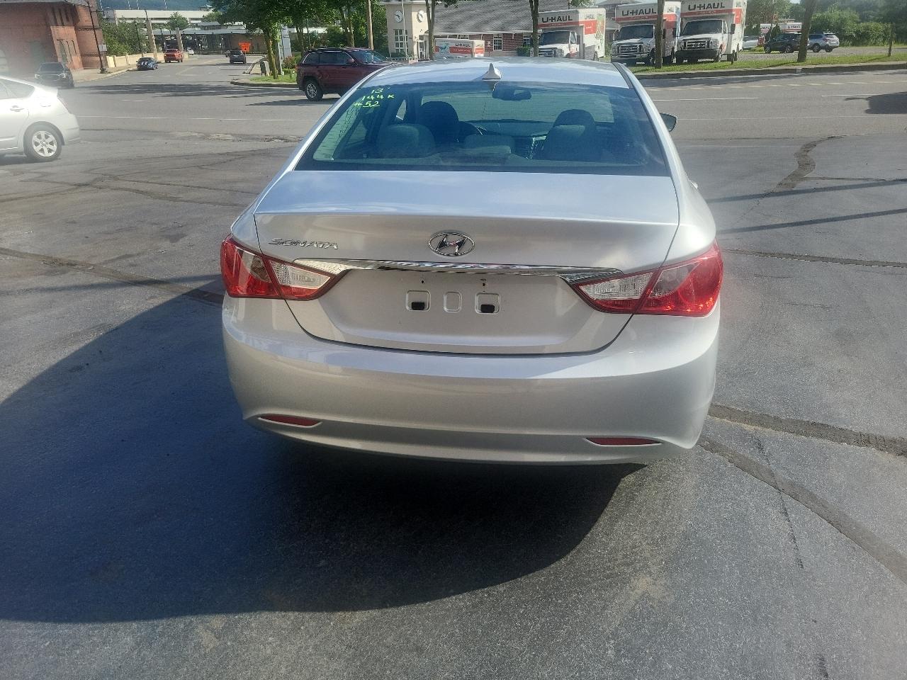 Hyundai Sonata 4dr Sdn 2.4L Auto GLS PZEV 2013