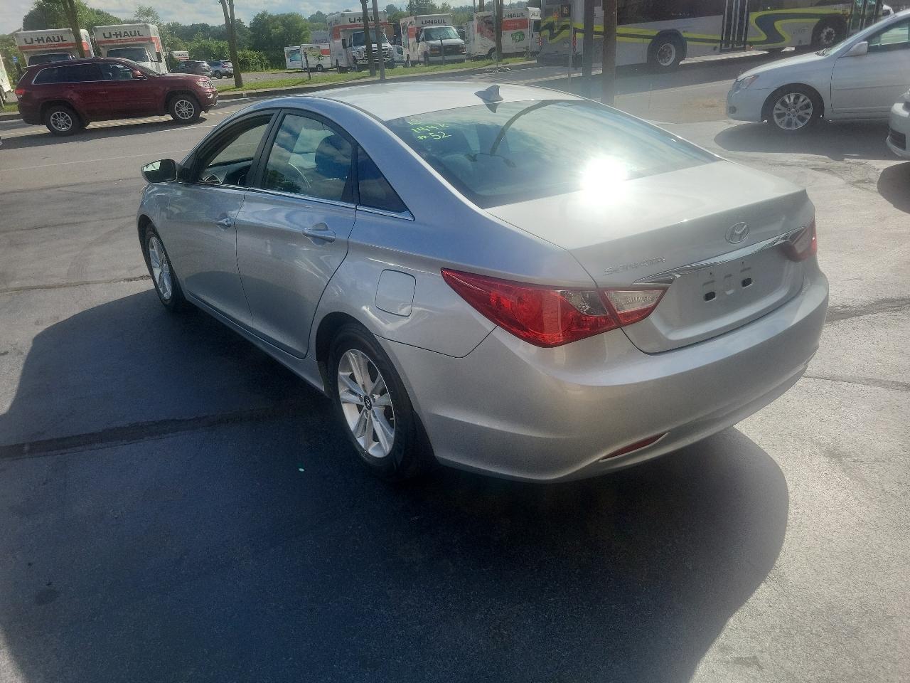 Hyundai Sonata 4dr Sdn 2.4L Auto GLS PZEV 2013