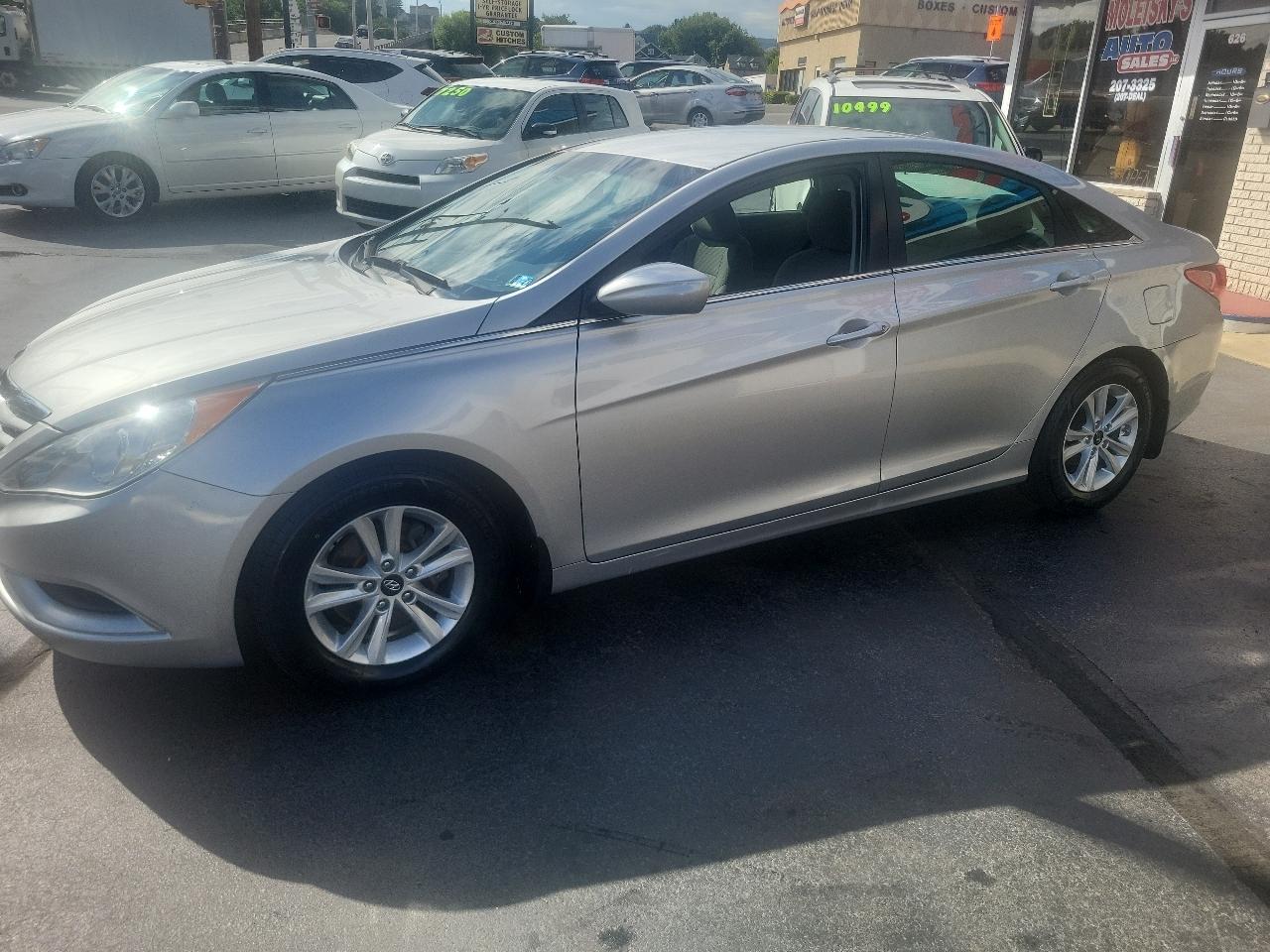 Hyundai Sonata 4dr Sdn 2.4L Auto GLS PZEV 2013