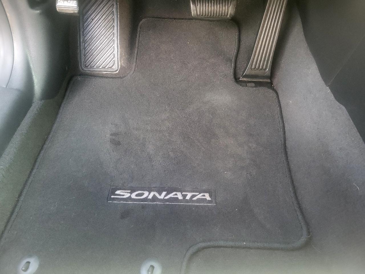 Hyundai Sonata 4dr Sdn 2.4L Auto GLS PZEV 2013