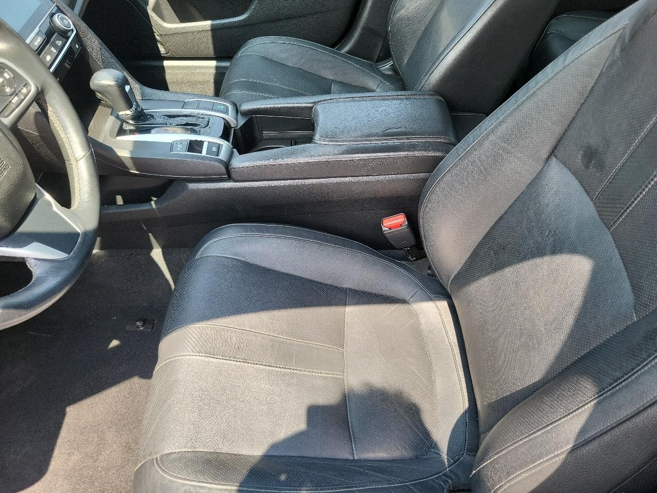 Honda Civic Sedan Touring CVT 2018