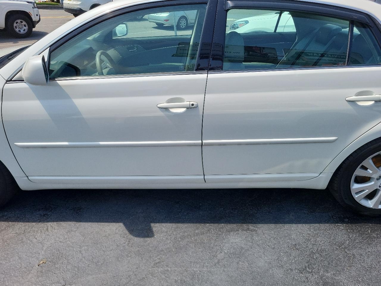 Toyota Avalon 4dr Sdn Touring (Natl) 2008