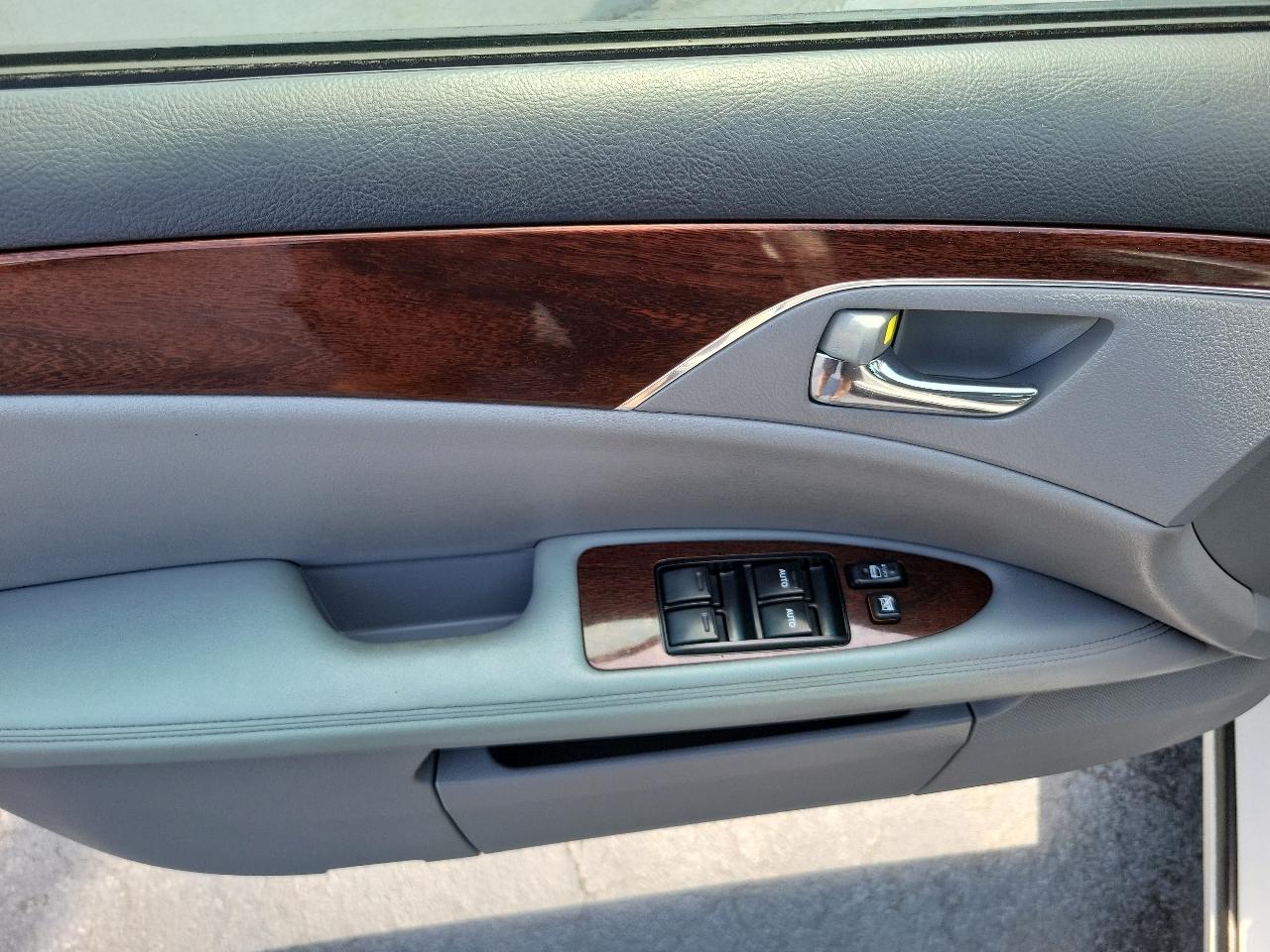 Toyota Avalon 4dr Sdn Touring (Natl) 2008