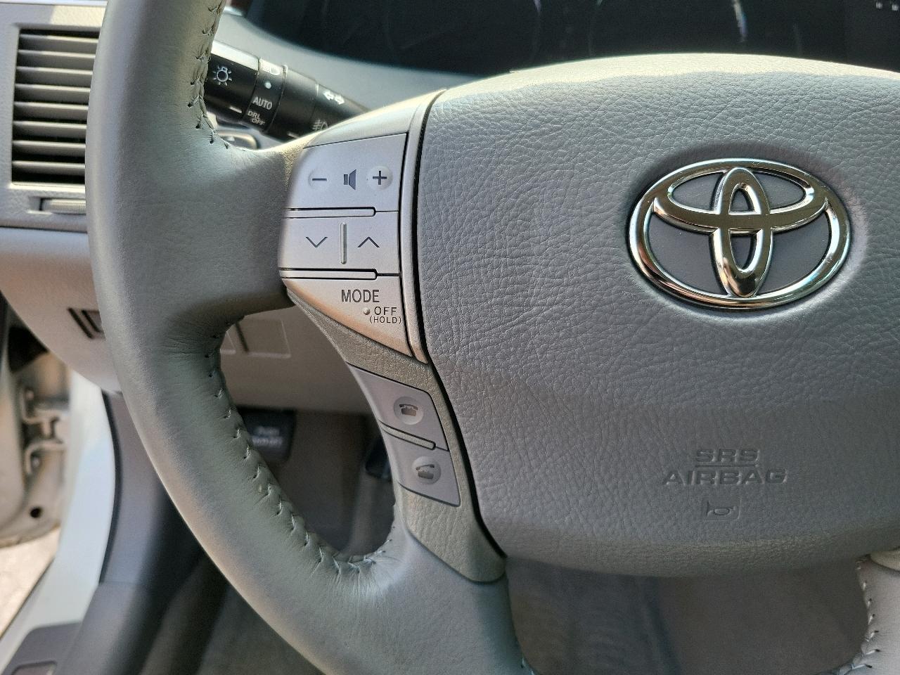 Toyota Avalon 4dr Sdn Touring (Natl) 2008