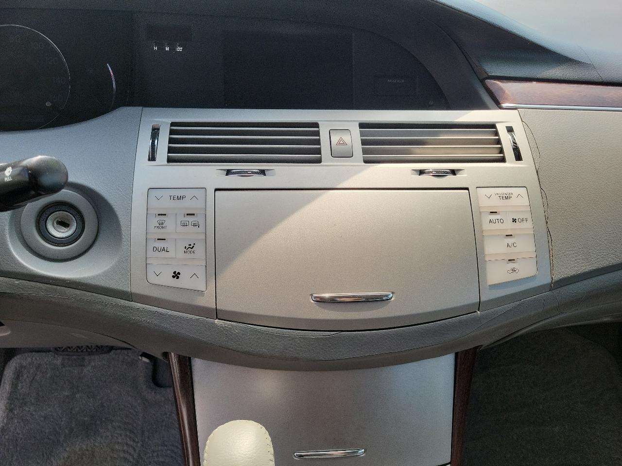 Toyota Avalon 4dr Sdn Touring (Natl) 2008