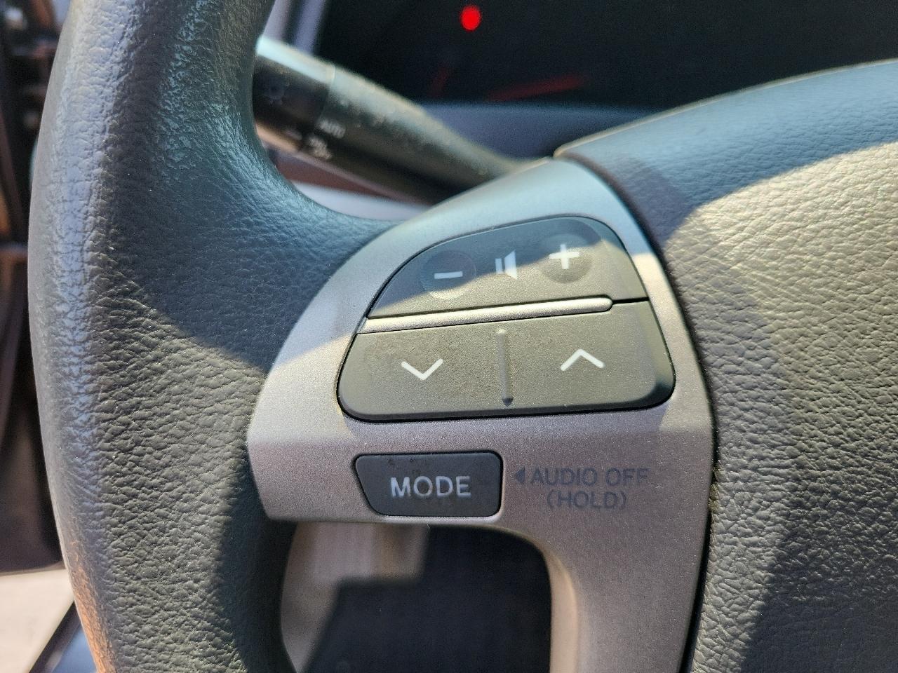 Toyota Camry 4dr Sdn I4 Auto XLE (Natl) 2007