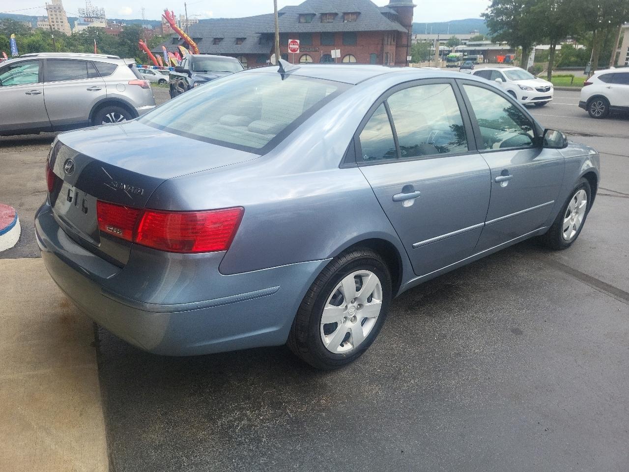 Hyundai Sonata 4dr Sdn I4 Auto GLS PZEV 2010