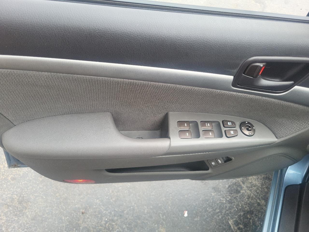 Hyundai Sonata 4dr Sdn I4 Auto GLS PZEV 2010