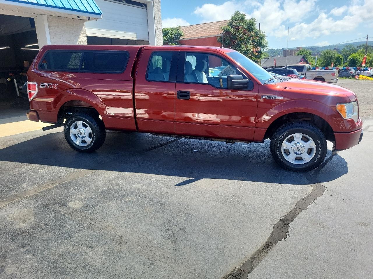 Ford F-150 2WD SuperCab 145" XLT 2014