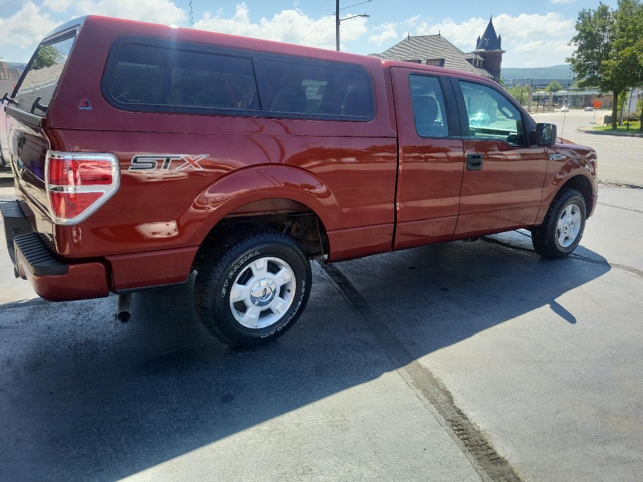 Ford F-150 2WD SuperCab 145" XLT 2014