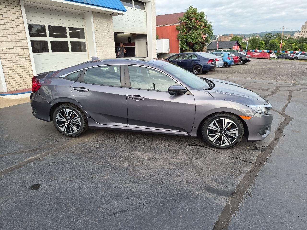 Honda Civic Sedan EX-T CVT 2017