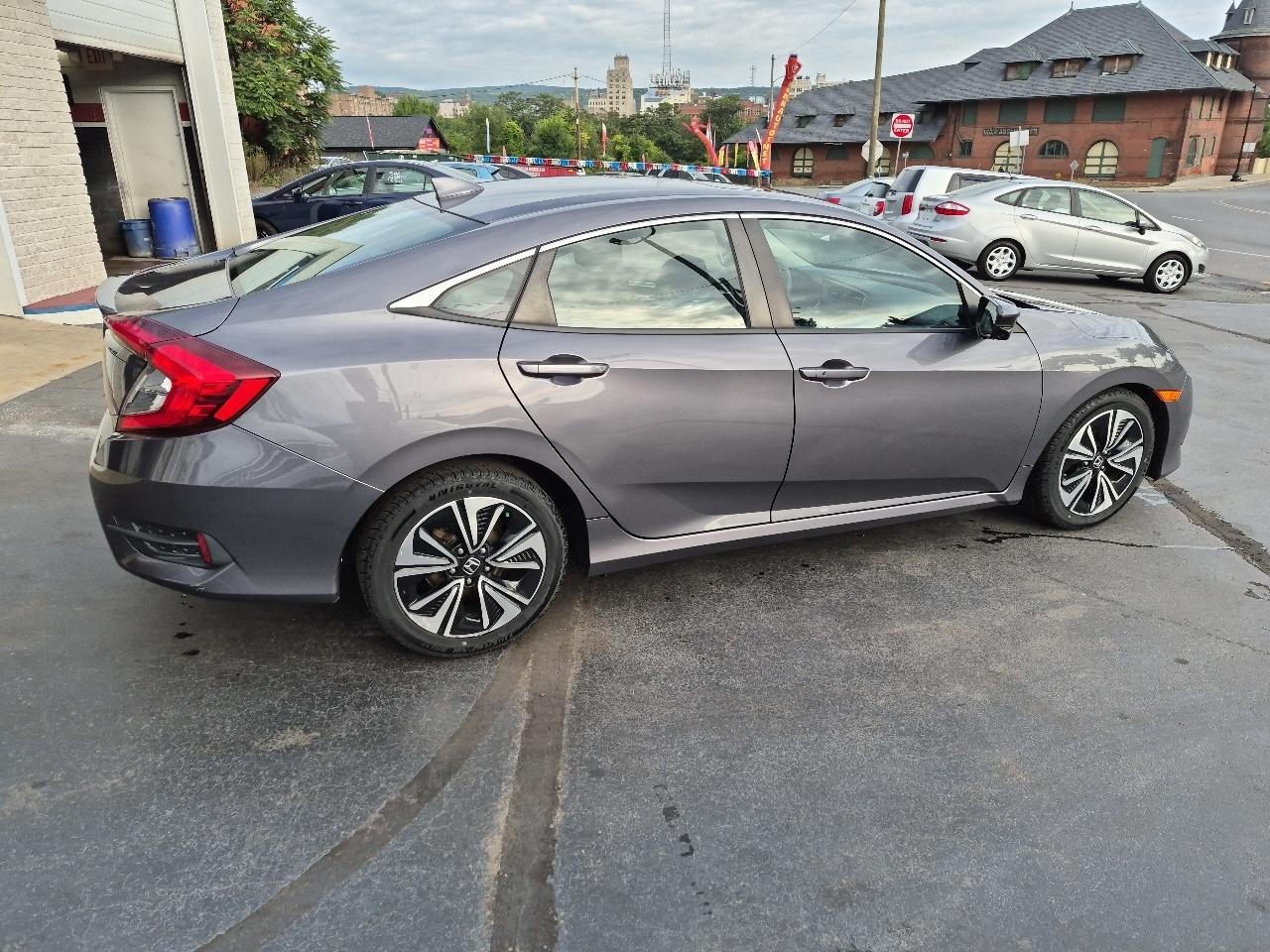 Honda Civic Sedan EX-T CVT 2017