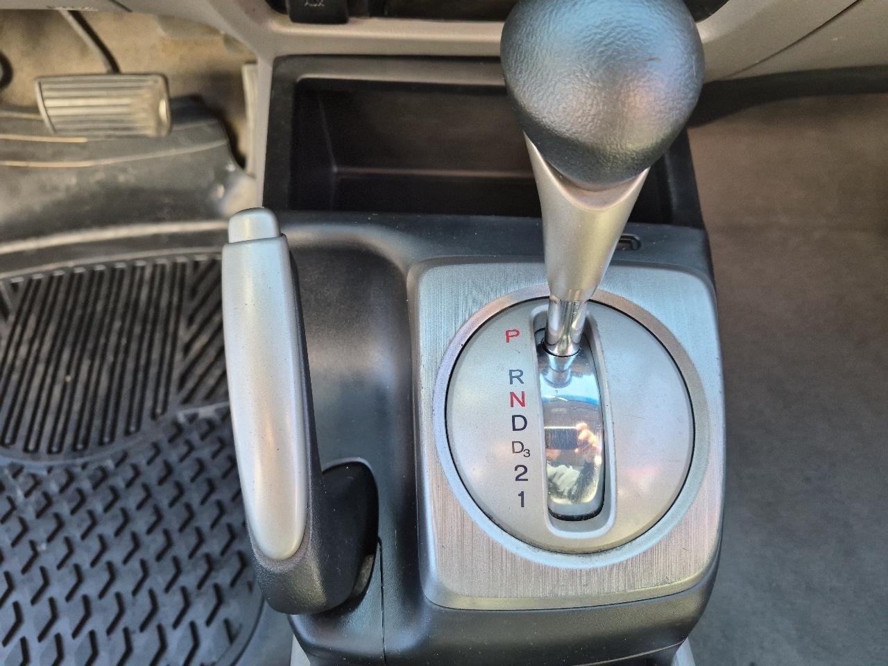 Honda Civic Sdn 4dr AT LX 2007