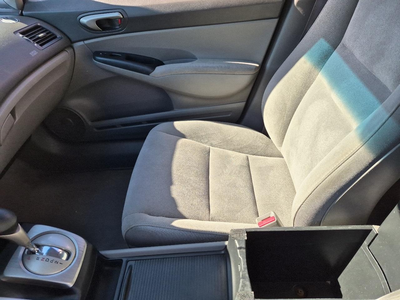 Honda Civic Sdn 4dr AT LX 2007