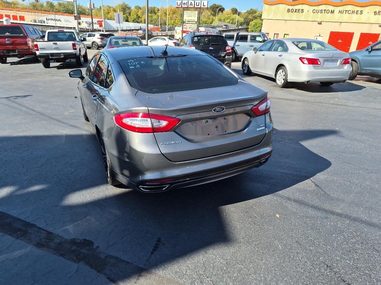 Ford Fusion 4dr Sdn SE FWD 2014