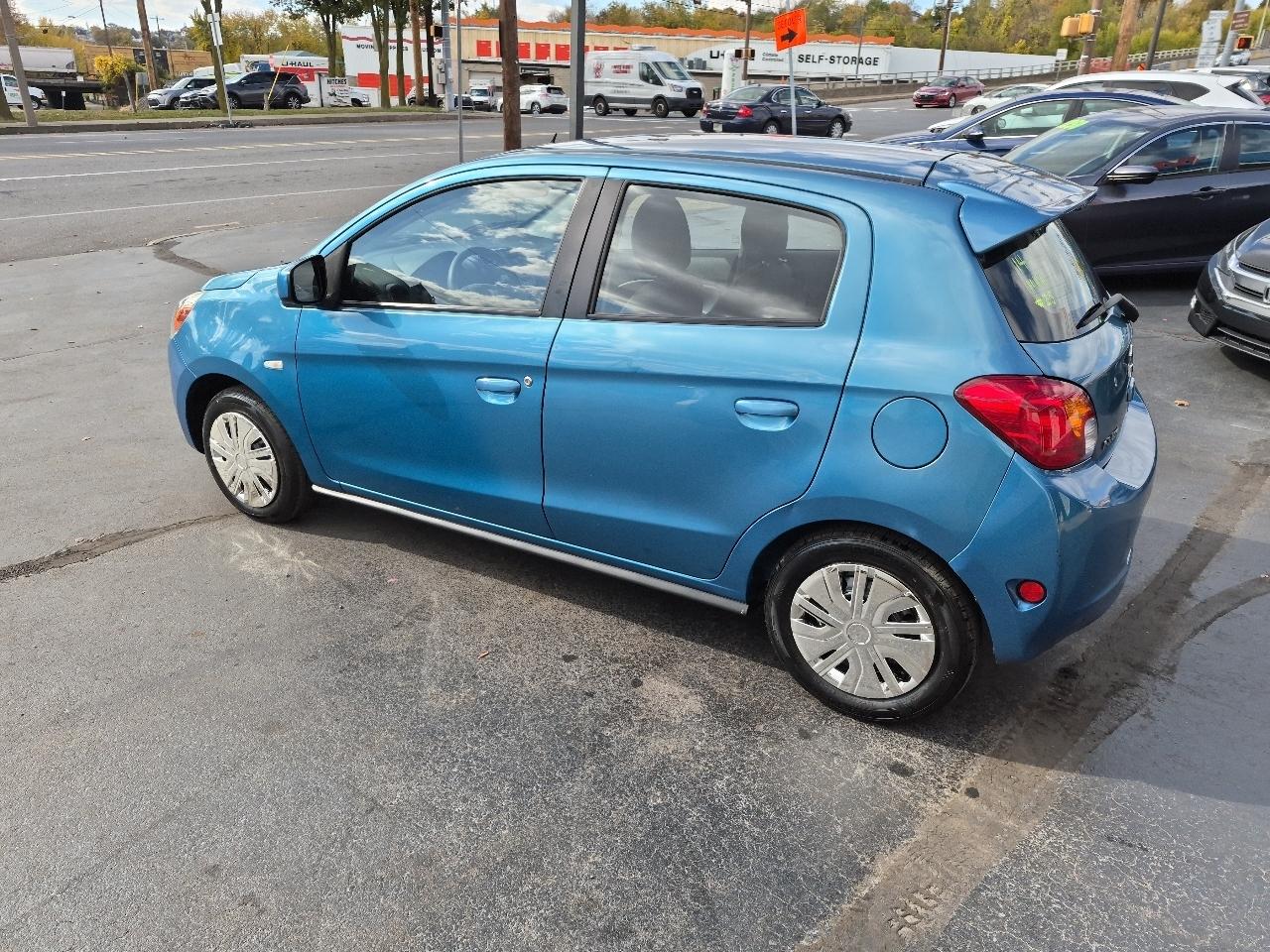 Mitsubishi Mirage 4dr HB Man DE 2014