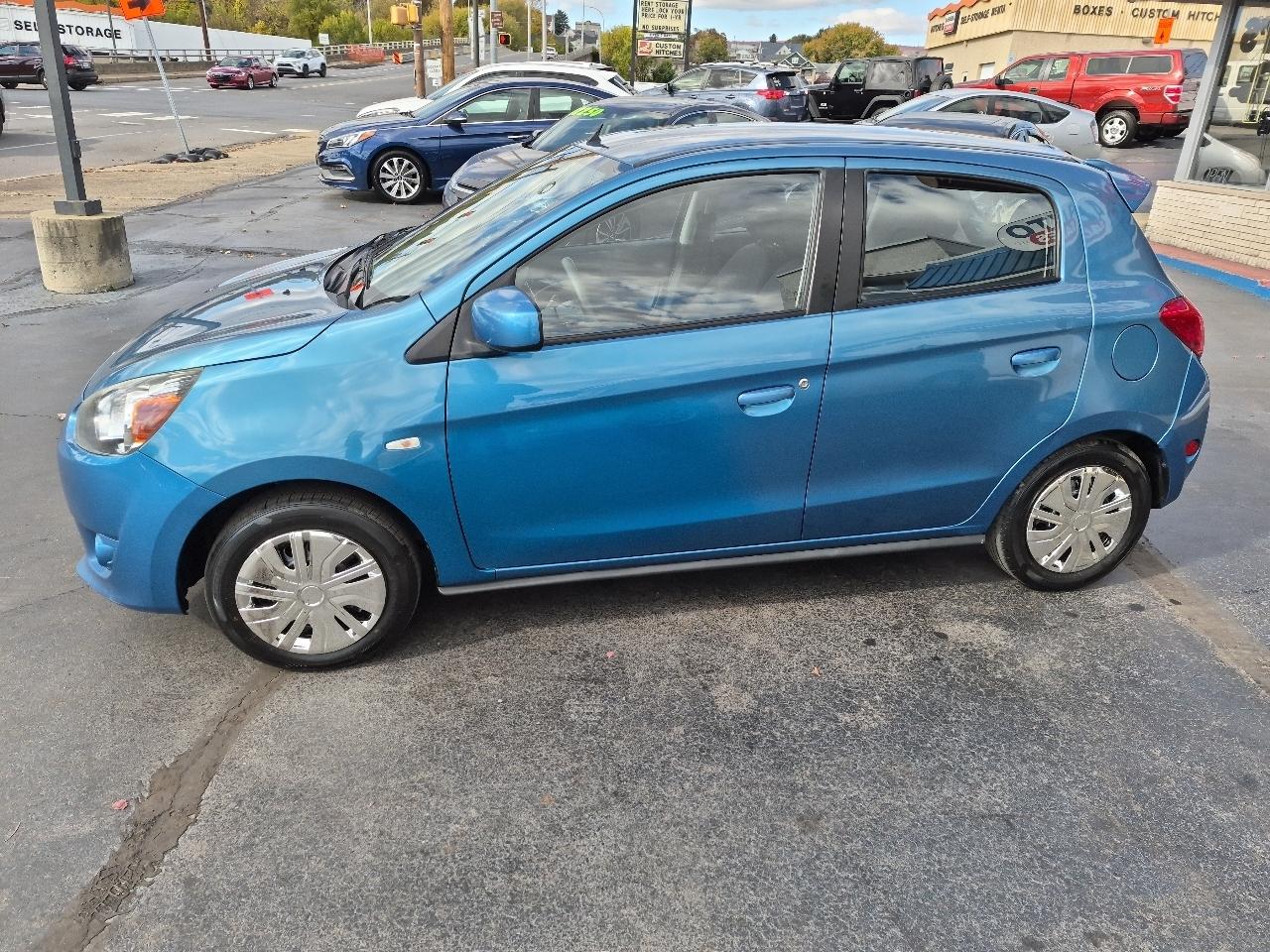 Mitsubishi Mirage 4dr HB Man DE 2014