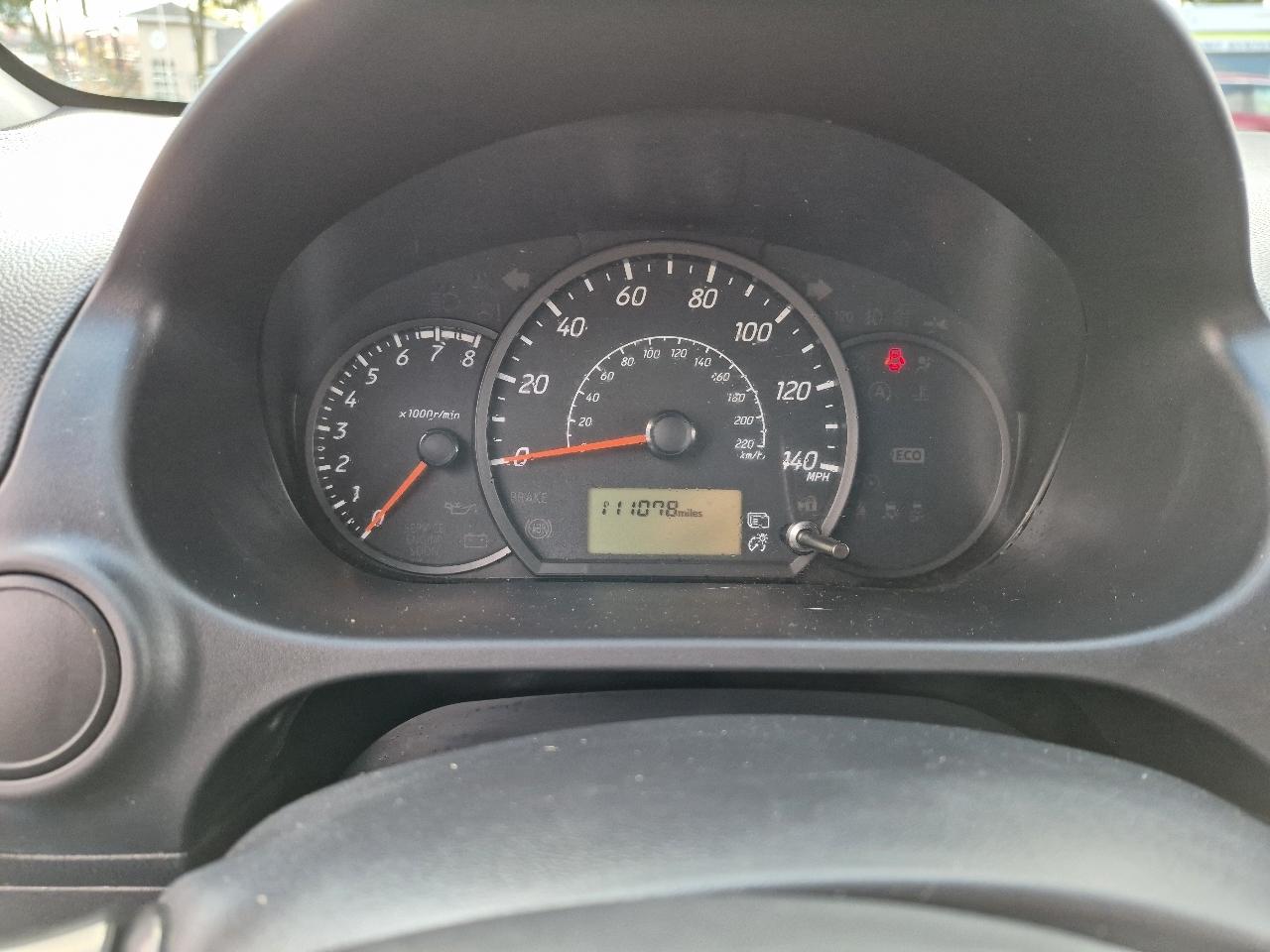 Mitsubishi Mirage 4dr HB Man DE 2014