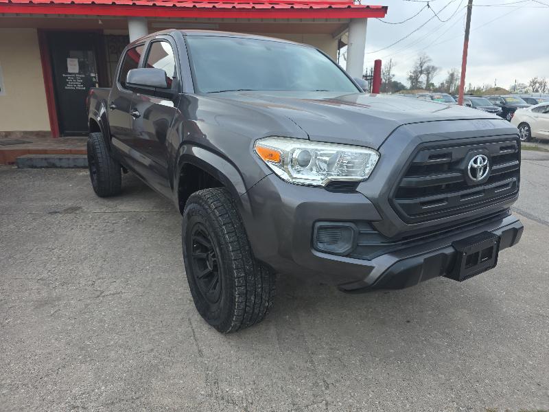 Toyota Tacoma SR5 Double Cab Long Bed I4 6AT 2WD 2017