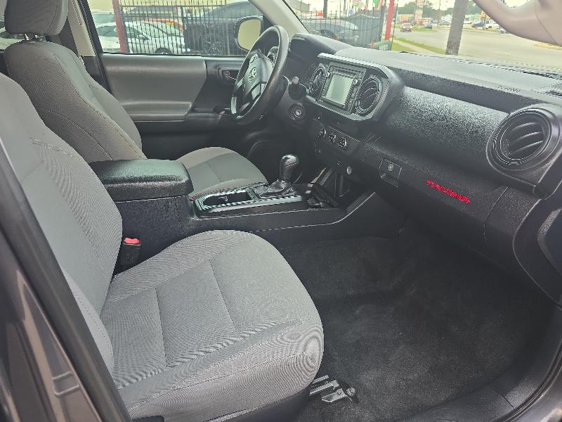 Toyota Tacoma SR5 Double Cab Long Bed I4 6AT 2WD 2017