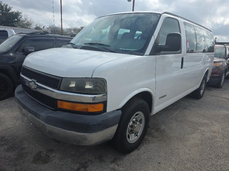 Chevrolet Express 3500 2004