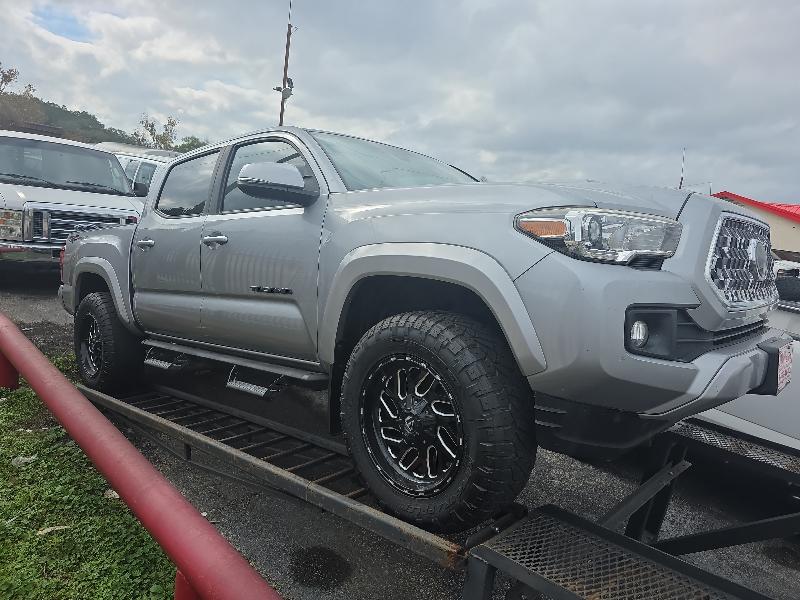Toyota Tacoma 4WD Double Cab LB V6 AT TRD Sport (Natl) 2019