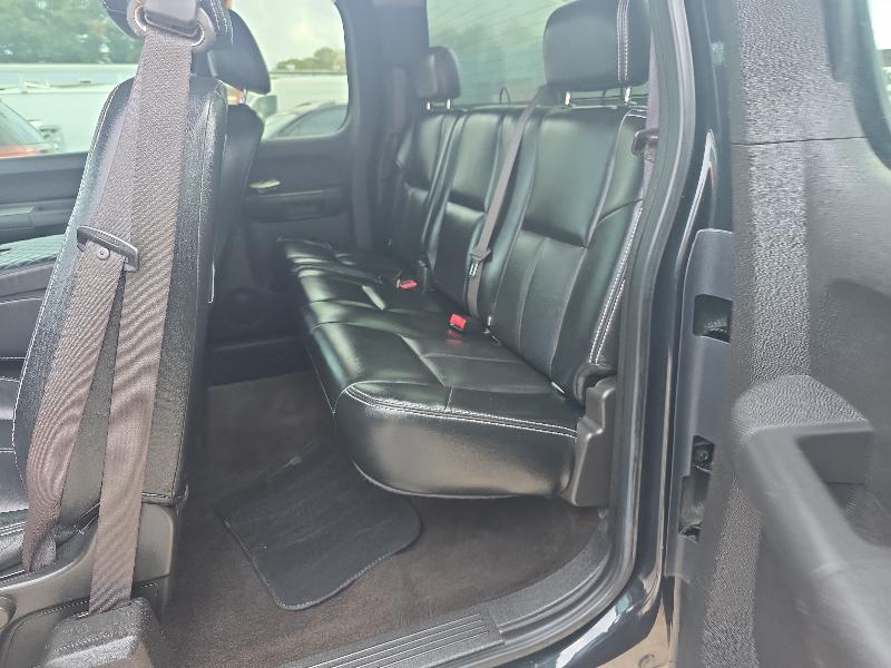 Chevrolet Silverado 1500 LT1 Ext. Cab Long Box 4WD 2009