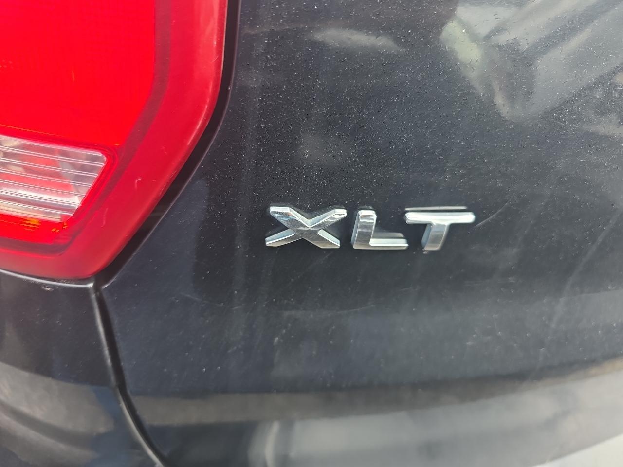 Ford Explorer XLT 4WD 2017