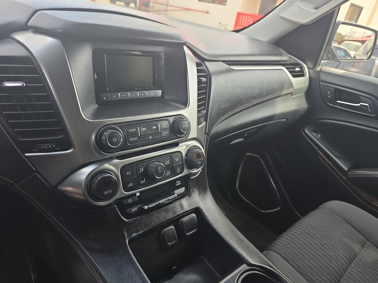 Chevrolet Tahoe LS 2WD 2015