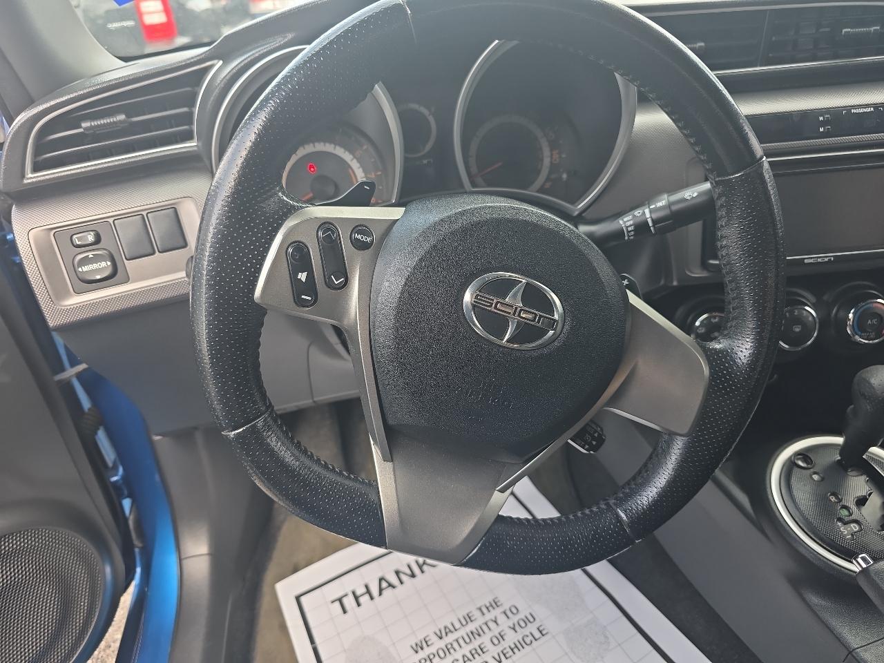 Scion tC Sports Coupe 6-Spd AT 2015