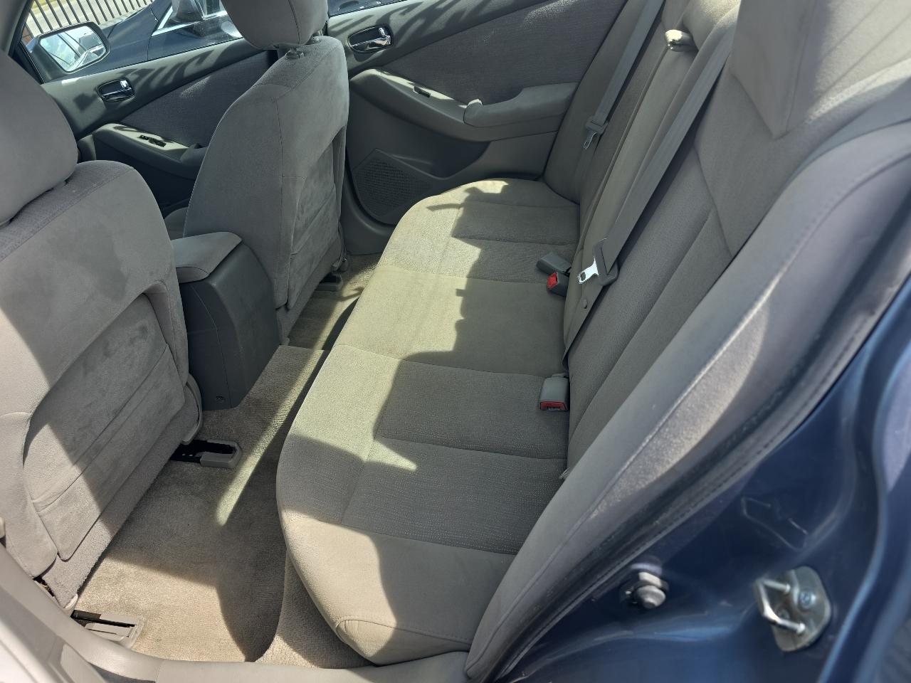 Nissan Altima 2.5 S 2011