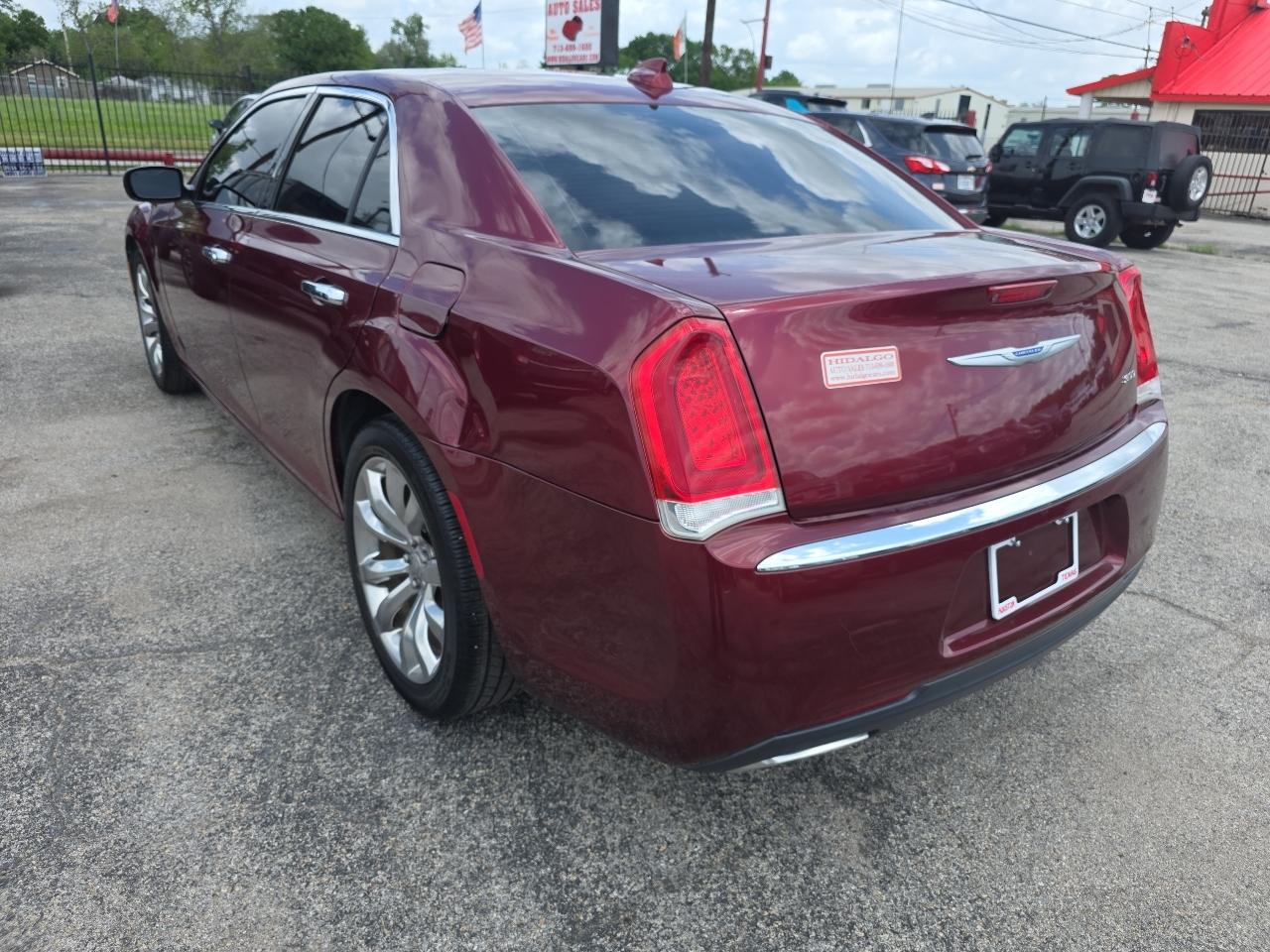 Chrysler 300 Limited RWD 2019