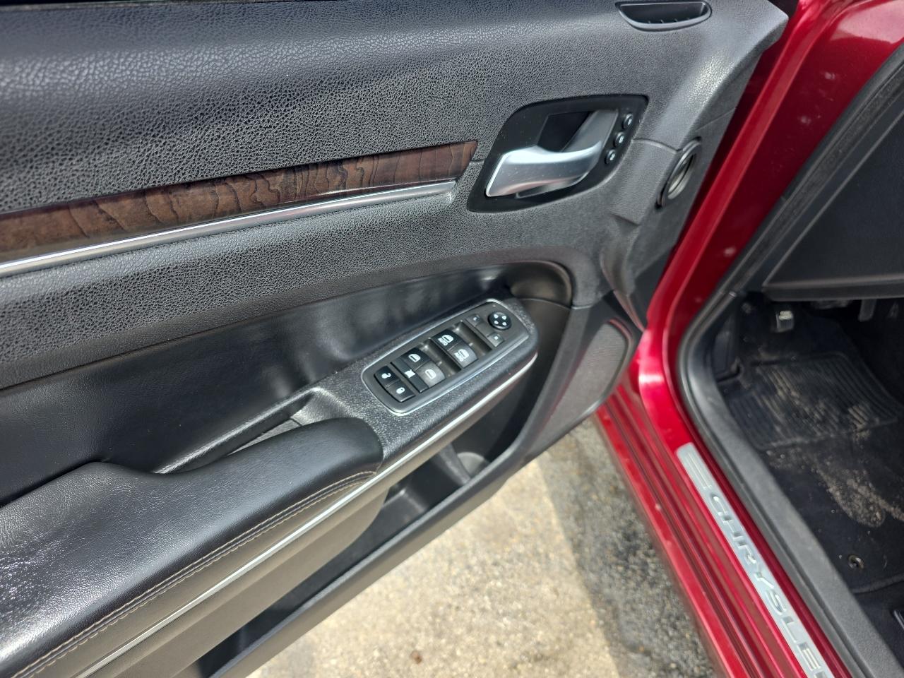 Chrysler 300 Limited RWD 2019